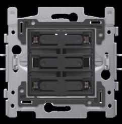 Niko   Steckdosen 45x45 - PUSHB. QUADR. 24V+LED 