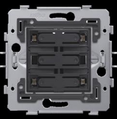 Niko   Steckdosen 45x45 - PUSHB. QUADR. 24V+LED 